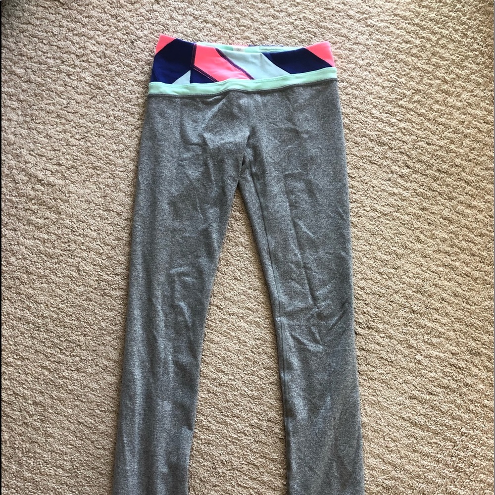 gray ivivva leggings